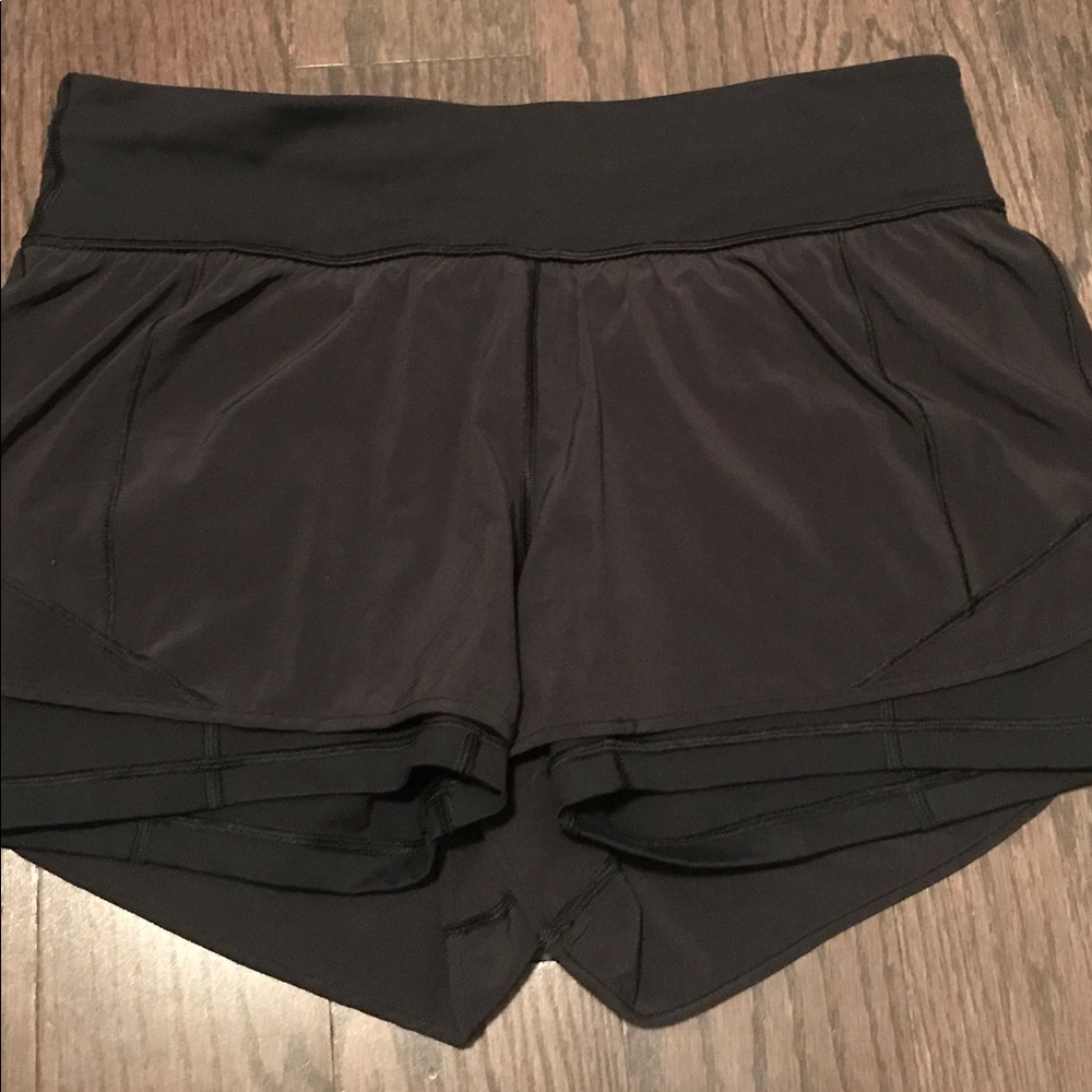 Black LuluLemon shorts